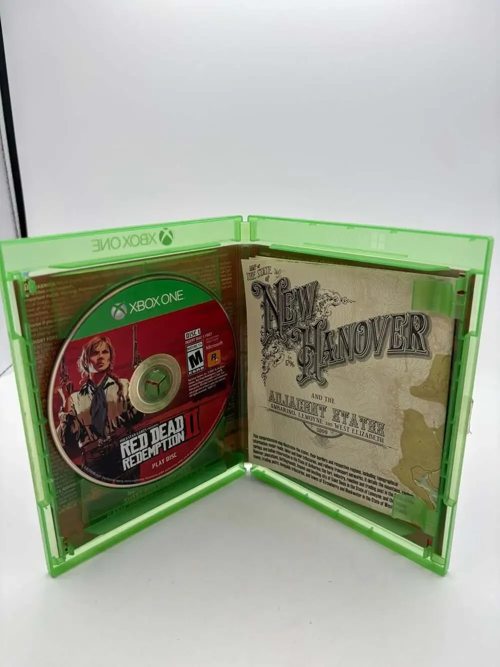 Red Dead Redemption II (Xbox One) Complete with Map